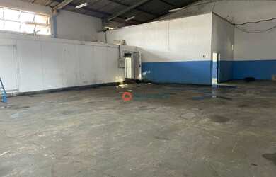 Imagem 15: Barracão, 1000 m² - venda por R$ 2.150.000 ou aluguel por R$ 10.000/mês...