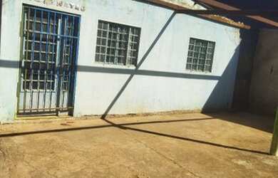 Imagem 1: VENDE-SE LOTE. Imóvel novoe225m² de Área