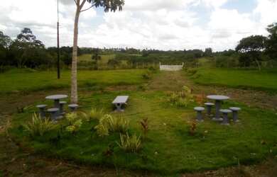 Imagem: A chácara possui 3.900m² de Área e está localizado em Centro