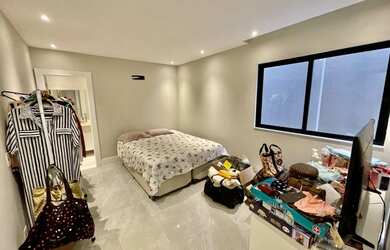 Imagem 8: Casa de condomínio para venda possui 420m² de área construída com...