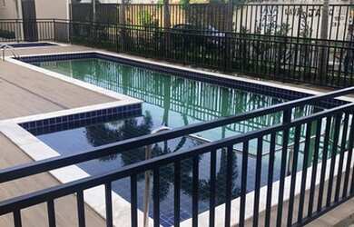 Imagem: O apartamento possui 2 Dormitórios, 1 Banheiro, 1 Vaga na garagem