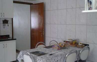 Imagem 8: SOBRADO À VENDA COM 3 DORM E 4 VAGAS DE GARAGEM - ACEITA PERMUTA POR...