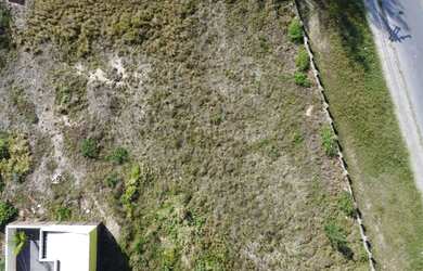 Imagem 10: Lote/Terreno para venda tem 300 metros quadrados em Balneário Di Franco...