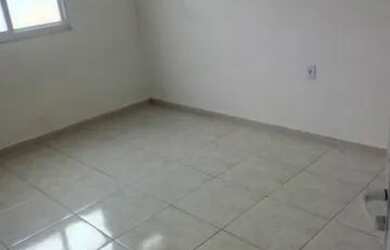 Imagem: A casa possui 1 Dormitório, 1 Banheiro, 35m² de Área e está