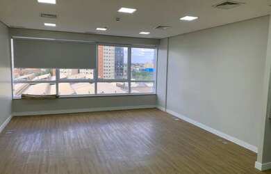 Imagem: O depósito à venda possui e está localizado em Vila São