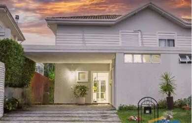 Imagem: A casa em condomínio possui 3 Dormitórios, 4 Banheiros, 4