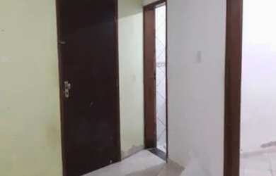 Imagem: A casa possui 2 Dormitórios, 2 Banheiros e 1 Vaga na garagem