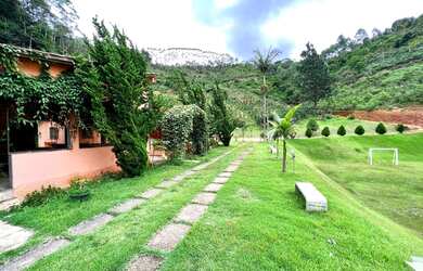 Imagem: A chácara possui 20.000m² de Área e está localizado em