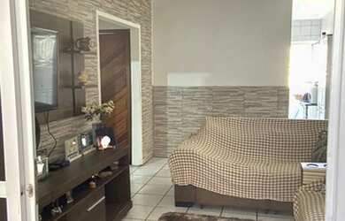 Imagem: A casa em condomínio possui 2 Dormitórios, 1 Banheiro, 4 Vagas