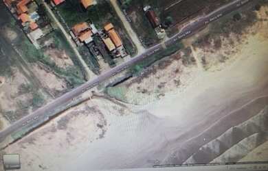 Imagem: O terreno possui 357m² de Área e está localizado em Ilha