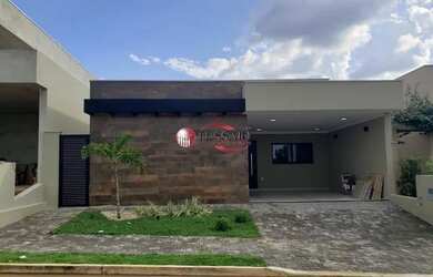 Imagem: A casa em condomínio possui 3 Dormitórios, 4 Banheiros, 2