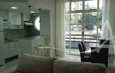 Imagem: O apartamento possui 1 Dormitório, 2 Banheiros, 1 Vaga na garagem