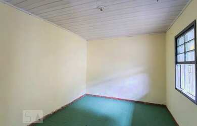 Imagem: A casa possui 1 Dormitório, 1 Banheiro, 50m² de Área e está