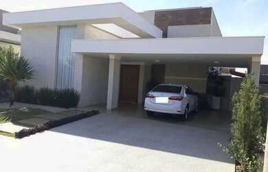 Imagem: A casa em condomínio possui 3 Dormitórios, 5 Banheiros, 2