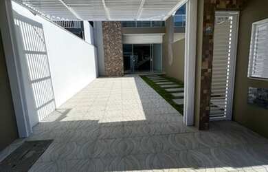 Imagem 2: GEMINADO NOVO DE ALTO PADRÃO APENAS 200 METROS DO MAR