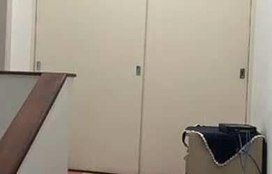 Imagem: A casa em condomínio possui 4 Dormitórios, 2 Banheiros, 4