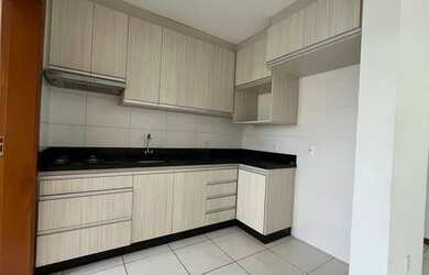 Imagem: O apartamento possui 2 Dormitórios, 2 Banheiros, 2 Vagas na