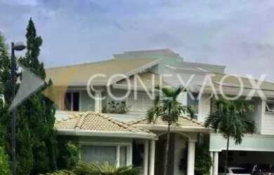 Imagem: A casa em condomínio possui 5 Dormitórios, 5 Banheiros, 5