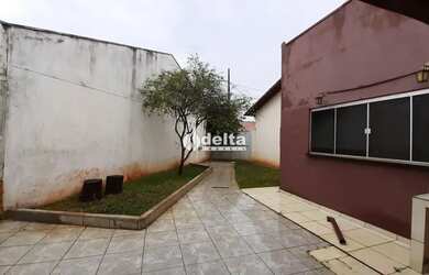 Imagem 9: Casa em condomínio com 3 quartos sendo 2 suítes disponível para venda...