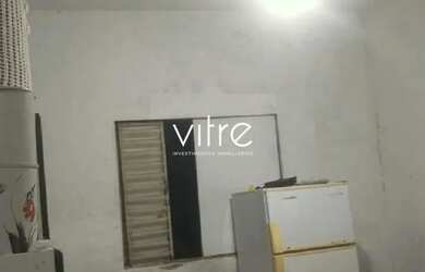 Imagem: A casa possui 4 Dormitórios, 2 Banheiros, 1 Vaga na garagem