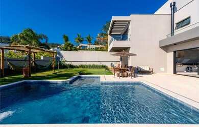 Imagem 2: Casa com 4 quartos à venda em Condomínio Porto Atibaia - SP