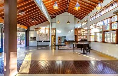 Imagem: A fazenda possui 388m² de Área e está localizado em Parque