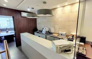 Imagem: O depósito possui 1 Vaga na garagem, 64m² de Área e está