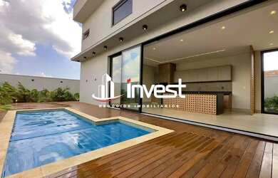 Imagem: A casa em condomínio possui 5 Dormitórios, 5 Banheiros, 4