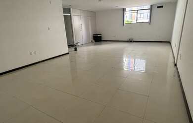 Imagem 5: CONJUNTO DE SALAS 100 m² - BARRA