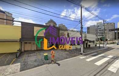 Imagem: O depósito possui 4 Vagas na garagem, 270m² de Área e está