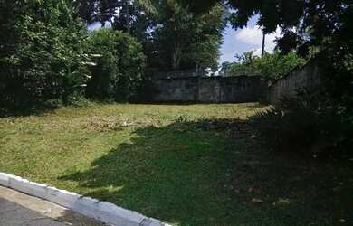 Imagem: O terreno à venda possui e está localizado em Ponta Negra