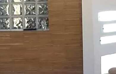 Imagem: A casa possui 5 Dormitórios, 5 Banheiros, 5 Vagas na garagem