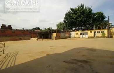 Imagem: O terreno possui 1.760m² de Área, Imóvel novo e está localizado