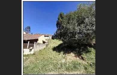 Imagem: O terreno possui 3.328m² de Área e está localizado em Vila