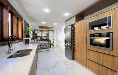 Imagem 11: Casa com 4 Suítes à venda, 496 m² por R$ 2.800.000 - São Paulo II...