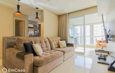 Imagem: O apartamento possui 3 Dormitórios, 2 Banheiros, 2 Vagas na