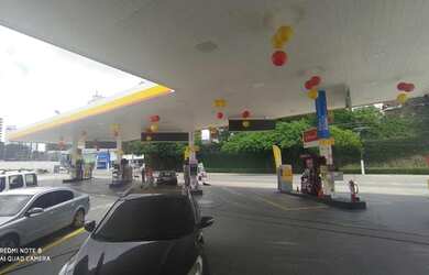 Imagem 2: Locação Galpão / depósito com 4 vagas na garagem