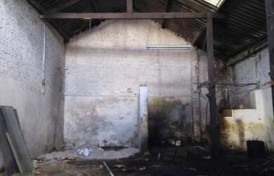 Imagem 7: Salão com localização maravilhosa para LOCAÇÃO, $ 5.500,00 INCLUSO...