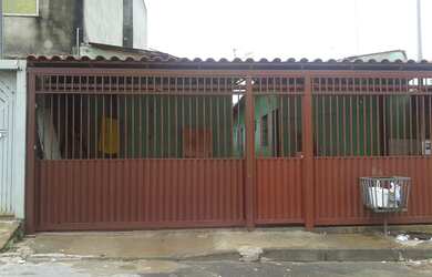 Imagem: A casa possui 1 Dormitório, 1 Banheiro e 100m² de Área e