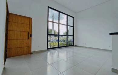 Imagem: A casa em condomínio possui 3 Dormitórios, 2 Banheiros, 2