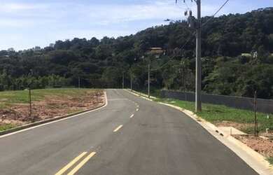 Imagem 6: Terreno pronto para construir em condomínio fechado de Atibaia
