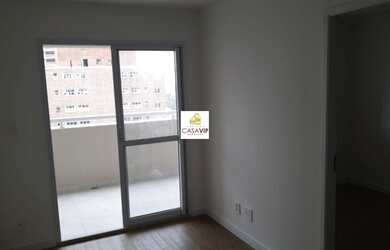 Imagem: O apartamento possui 1 Dormitório, 1 Banheiro, 1 Vaga na garagem