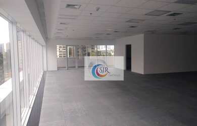 Imagem: O depósito possui 5 Vagas na garagem, 267m² de Área, Imóvel