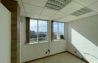 Imagem 16: Andar comercial bem alto com 330 m² na Av. Churchill ao lado do ministério...