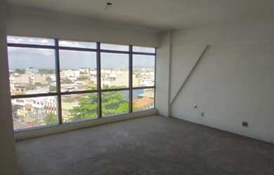 Imagem: O depósito possui 1 Vaga na garagem, 32m² de Área e está