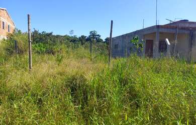 Imagem: O terreno possui 360m² de Área e está localizado em Jaconé