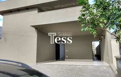 Imagem 2: Venda Casa em Condomínio à venda, 3 Dormitório, 4 vagas, Residencial...