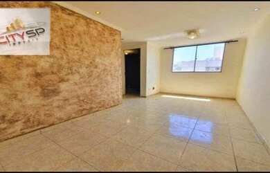 Imagem: O apartamento possui 3 Dormitórios, 1 Banheiro, 1 Vaga na garagem