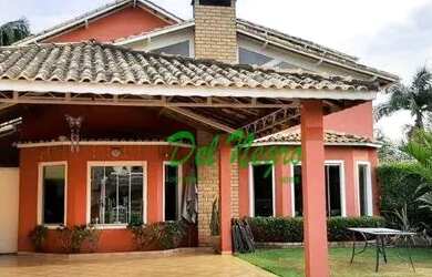 Imagem: A casa em condomínio possui 3 Dormitórios, 4 Banheiros, 4