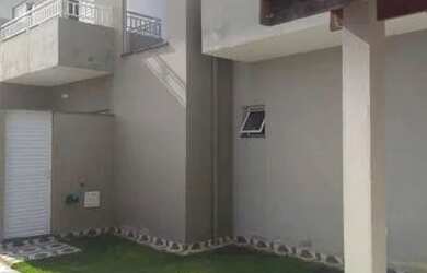 Imagem: A casa em condomínio possui 3 Dormitórios, 4 Banheiros, 1